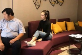 审问偷钱包美女 - D008