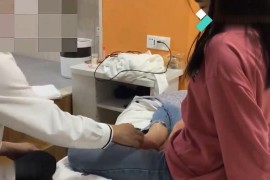 卫衣零食美女 - D525