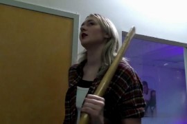 Bunion vs Punchy - F865